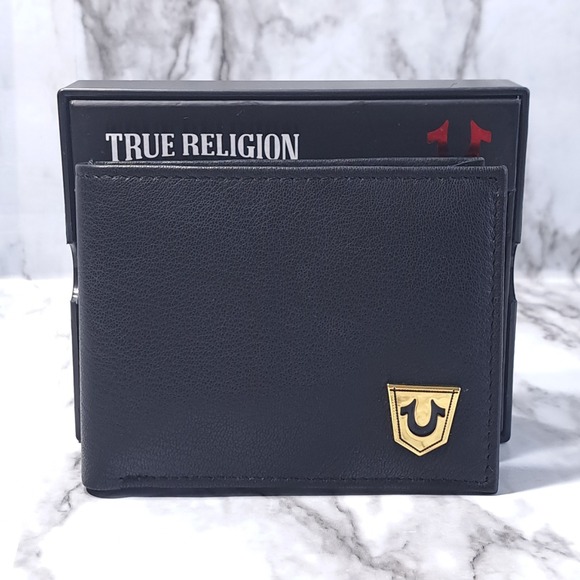 True Religion Other - True Religion Men's Leather Bifold Wallet Black With Desk Valet RFID Protection